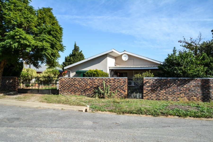 3 Bedroom Property for Sale in Klawer Western Cape